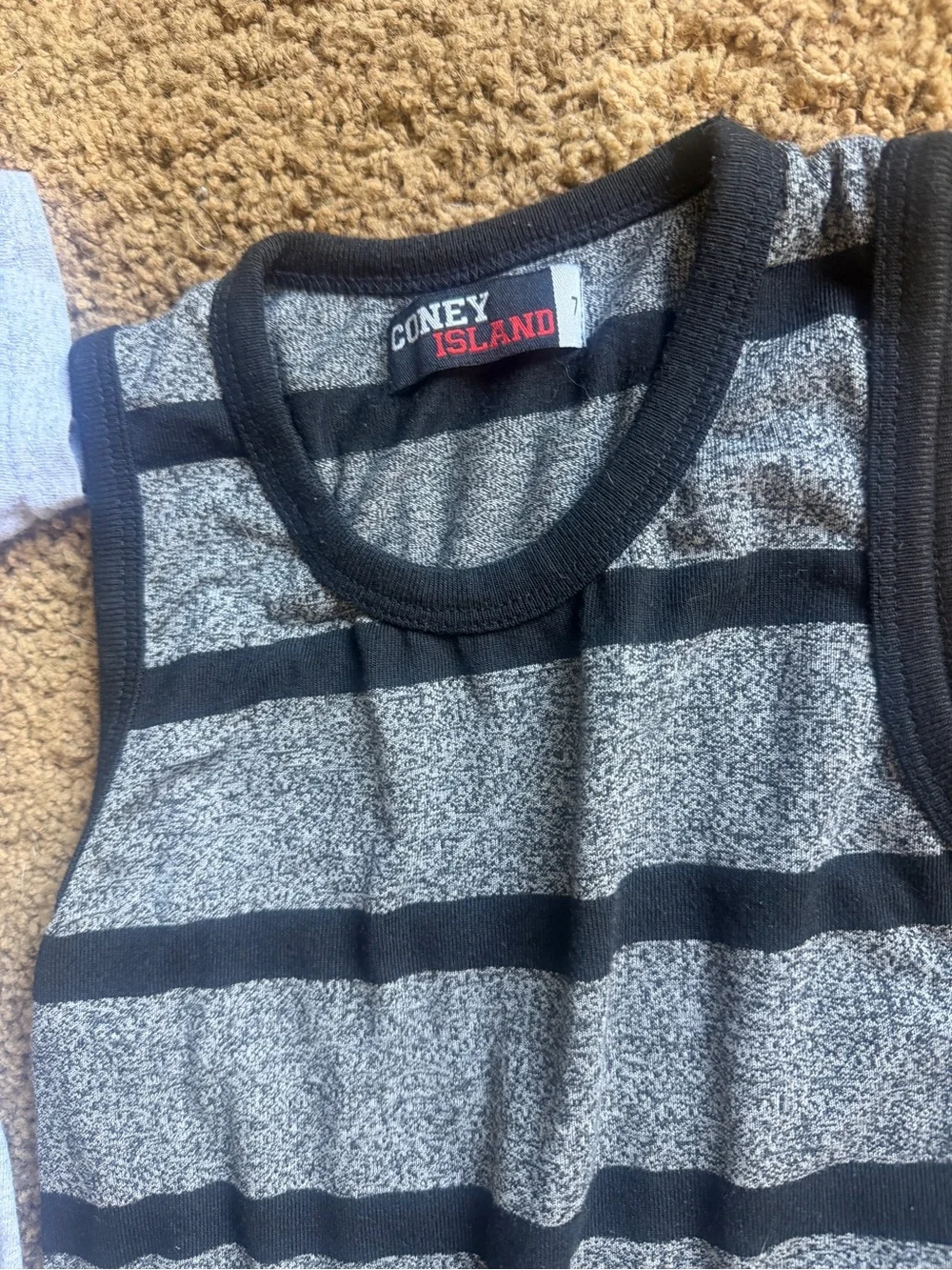 T shirt for boys bundle size s to 6/7 - Picture 6 of 6